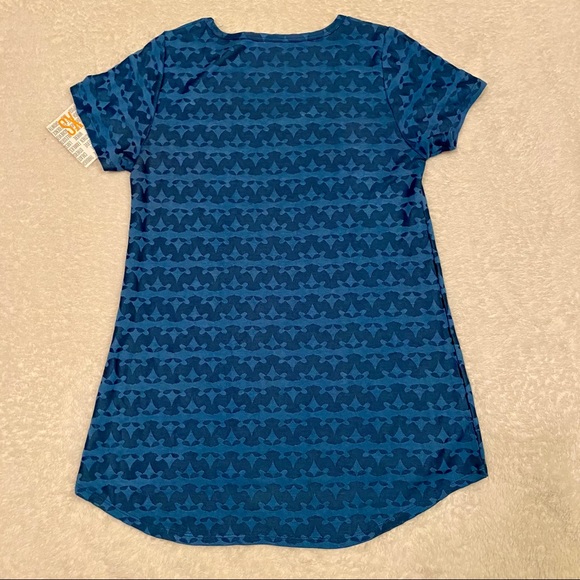 Lularoe Classic T in Blue - Picture 2 of 2